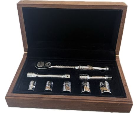 Snap on 70th anniversary 24k gold engraved ratchet set 