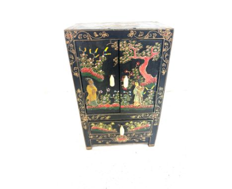 Chinese detailed jewellery cabinet, approximate Height 12 inches