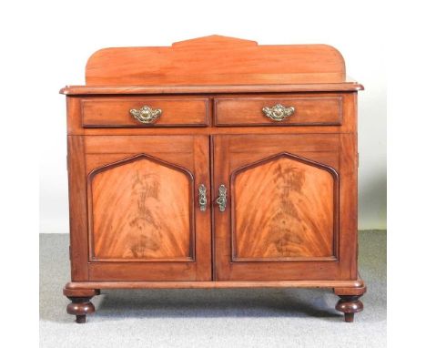 A Victorian mahogany chiffonier, with a gallery back105w x 50d x 100h cm