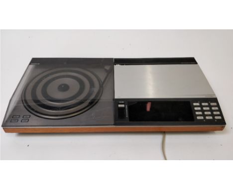 A Bang & Olufsen record player, Beocenter 7000