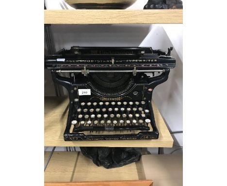 VINTAGE UNDERWOOD NO 3 TYPEWRITER 1925