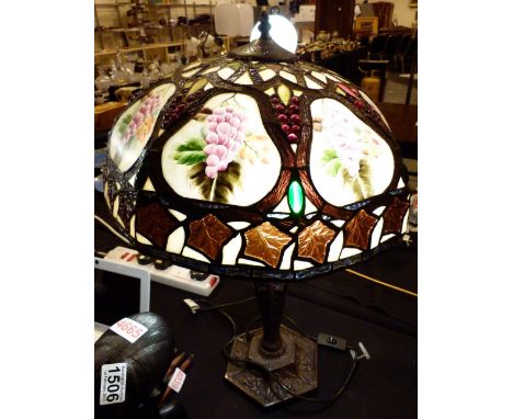 Tiffany style lamp with grape decoration 
