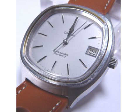 Omega Seamaster quartz gents wristwatch    CONDITION REPORT:  This watch is not running