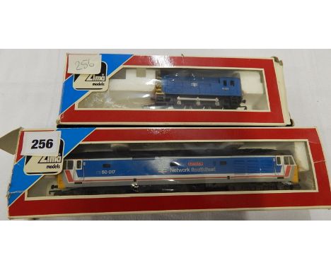 LIMA CLASS 50 50017 ROYAL OAK & LIMA CLASS 09 SHUNTER BOTH BOXED
