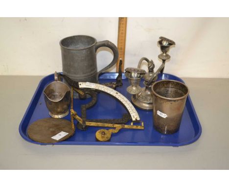 Tray of mixed wares to include pewter tankard, vintage scales and other items