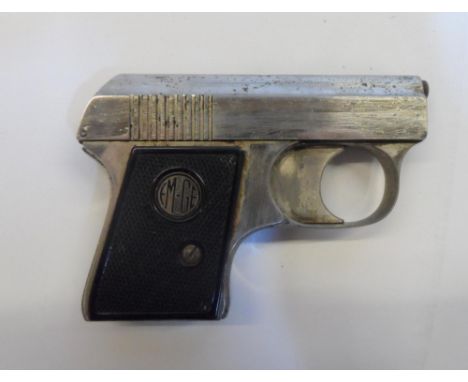 Vintage starter pistol, marked EM-GE in old cardboard box. 