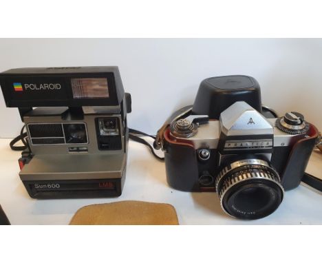 5 vintage cameras to include a Nikon Nuvis 160-I, a Polaroid Sun 600, a "Praktica" mat, a Minola XD7 &amp; a Polaroid SX-70 l