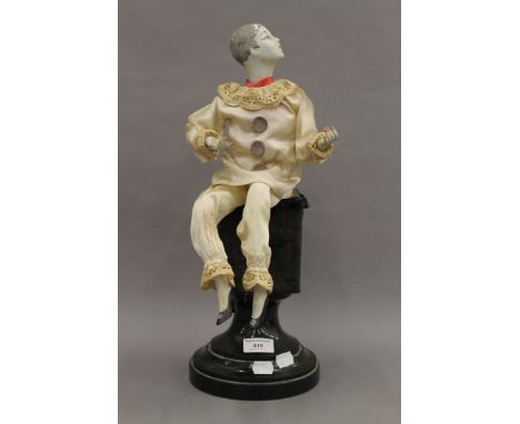 A vintage automaton. 45 cm high.