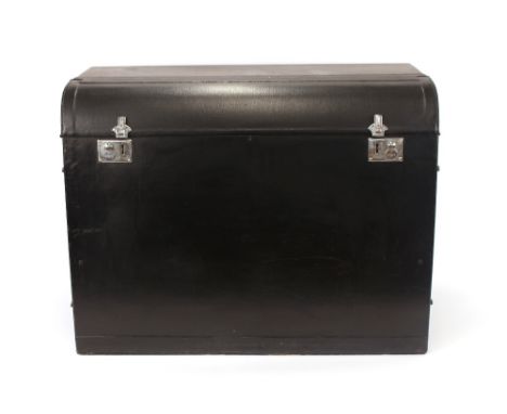 A Brookes vintage car trunk, 82cm wide 