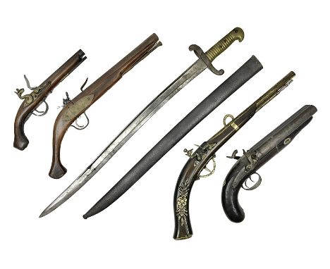 French model 1842 sabre bayonet with 57cm fullered steel blade and steel scabbard L70.5cm overall; 19th century side-by-side 