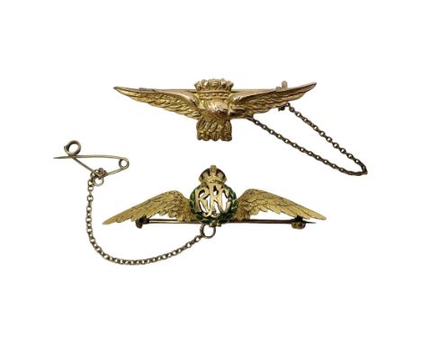 RFC 18ct gold and enamel sweetheart brooch with 12ct gold pin, 4.4gms; and RAF 9ct gold sweetheart brooch with base metal pin