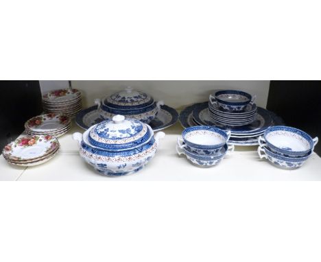Booths Old Willow dinnerware, approximately 18 pieces and 17 Royal Albert Old Country Roses saucers&nbsp;