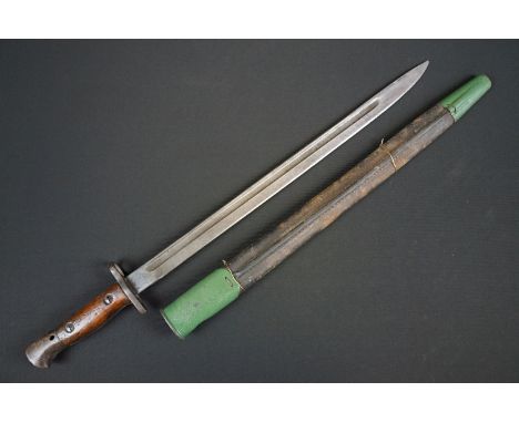 A British 1907 Pattern bayonet together with scabbard. 