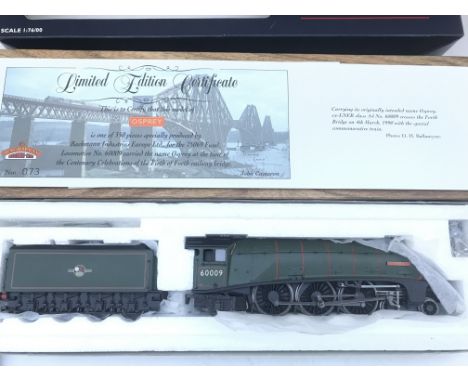 A Boxed Bachmann 00 Gauge Class A4 Osprey BR. Limited Edition #31-951Z