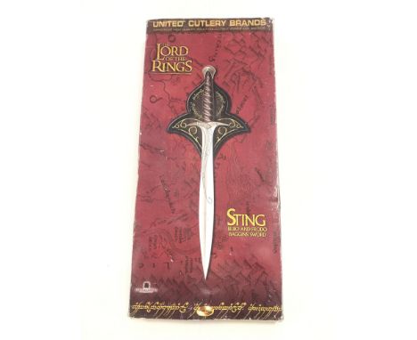 A Boxed United Cutlery Brands Ornamental Replica The Lord Of The Rings Sting. Bilbo And Frodo Baggins Sword. No Reserve.