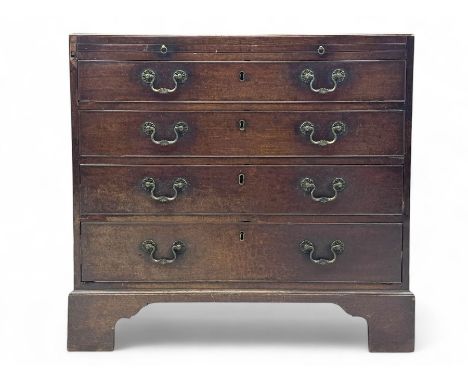 George III mahogany bachelor's chest, moulded caddy top over brushing slide and four graduating cock-beaded drawers, shell ca