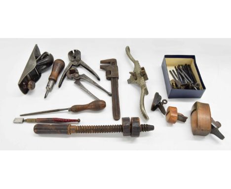 Small quantity of instrument making tools, including some thumb and other planes