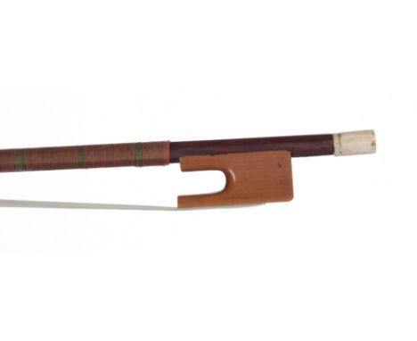 Antique baroque bow, unstamped, the stick round, the boxwood frog plain and with a bone adjuster, 54gm