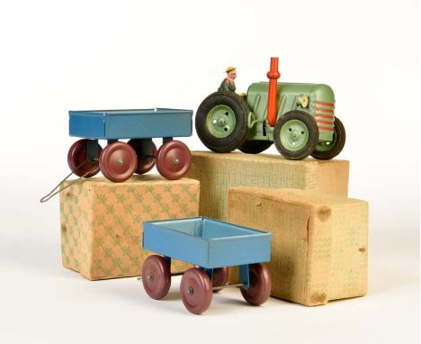 Traktor + 2 Anhänger, Poland, 11-14 cm, Blech, UW ok, Okt, Z 1, Tractor + 2 Trailer, Poland, tin, cw ok, box, C 1