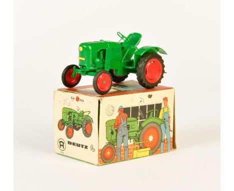 Hausser, Deutz Traktor, W.-Germany, 11 cm, Kst, Okt Z 2+, Z 1, Hausser, Deutz Tractor, W.-Germany, plastic, box C 2+, C 1