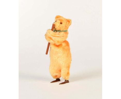 Bär mit Stock, 17 cm, GemBw, UW ok, Bear with Stick, mixed constr., cw ok