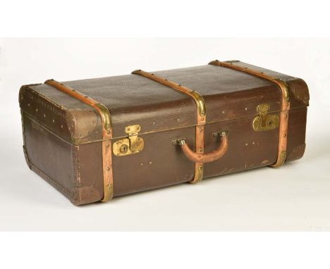Koffer für Oldtimer, 75x40x27 cm, starke Gebrauchsspuren, bitte besichtigen, Suitcase for Vintage Cars, severe traces of usag