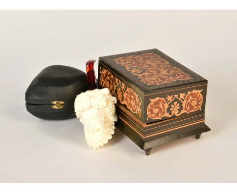 Pfeife in Original Etui + Spieluhrdose, Pfeife in gutem Zustand, Holzbox: teilw. Mängel, Pipe in original Etui + Music Box, p