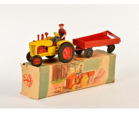 Plasticum, Traktor mit Anhänger, W.-Germany, 41 cm, Kst, min. LM, Anhänger verzogen, Okt,  Z 2, Plasticum, Tractor with Trail