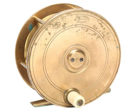 ROBERT TURNBULL OF EDINBURGH - brass fishing reel, diameter 11.5cmGood condition, a few light scratches and dents on the edge