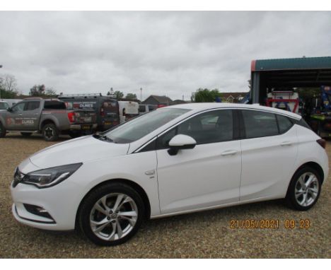 Make &amp; Model: Vauxhall Astra SRI NavDate of Reg: FP17 ORXColour: Whitecc: 1399MoT: 17-05-2022Fuel Type: PETROLMileage: 29