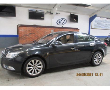 Make &amp; Model: Vauxhall Insignia Elite Nav CDDate of Reg: WG13 OMDColour: Blackcc: 1956MoT: 14-07-2021Fuel Type: DIESELMil