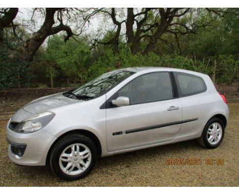 Make &amp; Model: Renault Clio Rip CurlDate of Reg: SE07 ZPTColour: Silvercc: 1149MoT: 09-12-2021Fuel Type: PETROLMileage: 94