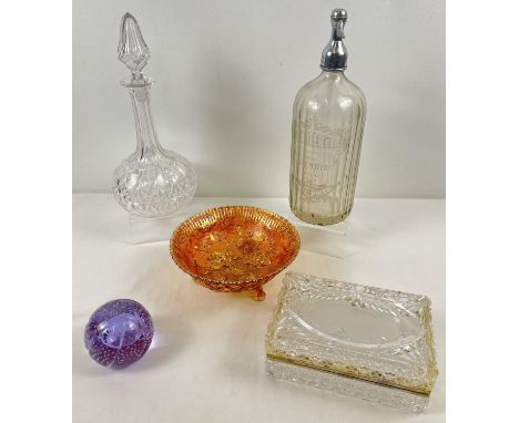 A small collection of vintage clear &amp; coloured glass items. To include a 1920's acid etched soda syphon from E. Carter &a