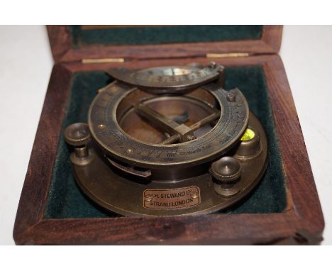 Boxed brass sundial &amp; compass Steward London