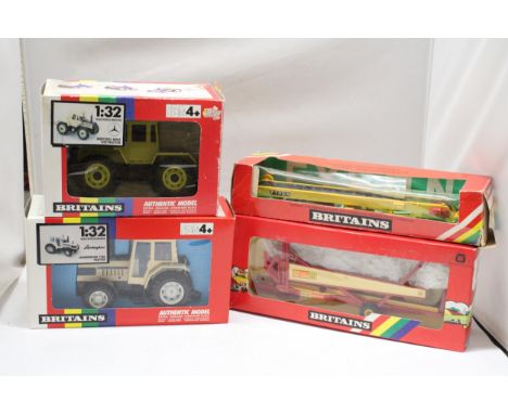 FOUR VINTAGE BRITAINS 1:32 SCALE MODELS TO INCLUDE A MERCEDES-BENZ 1500 TRACTOR NO. 9525, A LAMBORGHINI 1706 TRACTOR NO. 9528