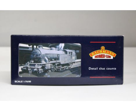 A BACHMANN V3 TANK LOCOMOTIVE 67673 BR PLAIN BLACK E/EMBLEM WITH WESTINGHOUSE PUMP LOCOMOTIVE - AS NEW IN BOX