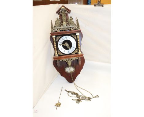 A VINTAGE DUTCH NU ELCK SYN SIN CHIMING WALL CLOCK