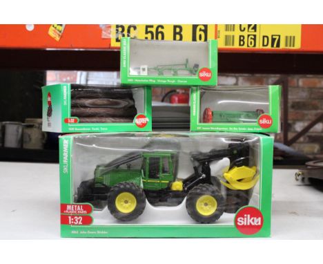 FOUR SIKU 1:32 SCALE FARM MODELS TO INCLUDE A JOHN DEERE SKIDDER TRACTOR, A VINTAGE PLOUGH, LOGS AND A ROTARY MANURE SPREADER
