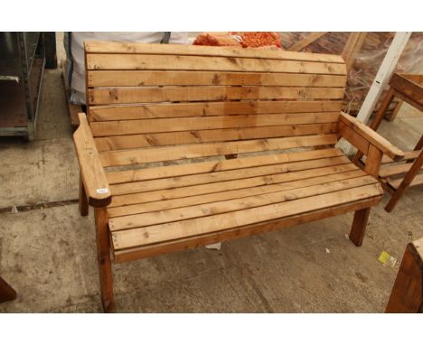 AN AS NEW EX DISPLAY CHARLES TAYLOR THREE SEATER BENCH *PLEASE NOTE VAT TO BE PAID ON THIS LOT*