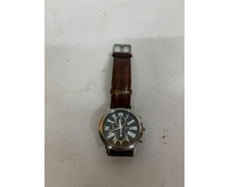A GENT'S LORUS CHRONOGRAPH WATCH