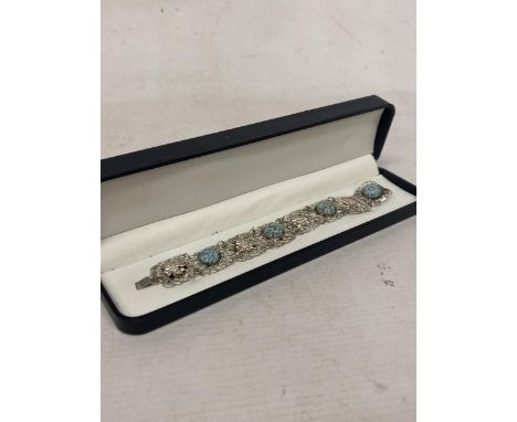 A VINTAGE CHUNKY, FAUX TURQUOISE CABACHON, PANEL LINK SILVER BRACELET, BOXED
