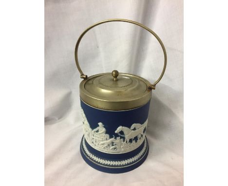 A WEDGEWOOD JASPERWARE BISCUIT BARREL 