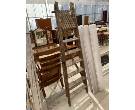 A VINTAGE SIX RUNG WOODEN STEP LADDER 