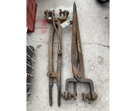 TWO SETS OF VINTAGE BLACKSMITHS RAILWAY RAIL CLAMPS STAMPED BEATALL NO.302078 