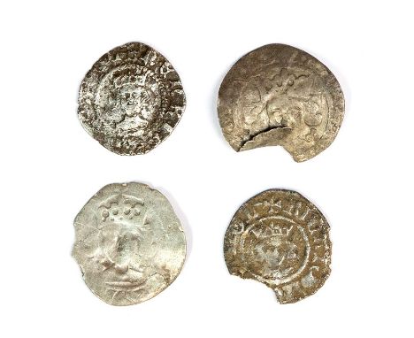A mixed lot of later Medieval English hammered silver (4). Lot includes a halfpenny of Richard II (1377-1399), good Fine with