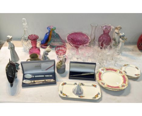 A mixed lot to include a Poole dolphin Adam Aarason art glass vase, cranberry glass and other items Location: 