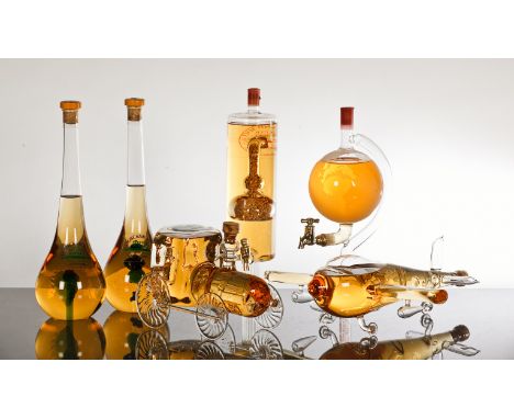 ASSORTED NOVELTY WHISKY DECANTERS (6)
6 single malt whisky decanters in different shapes. Included are: The Piper, The Thistl