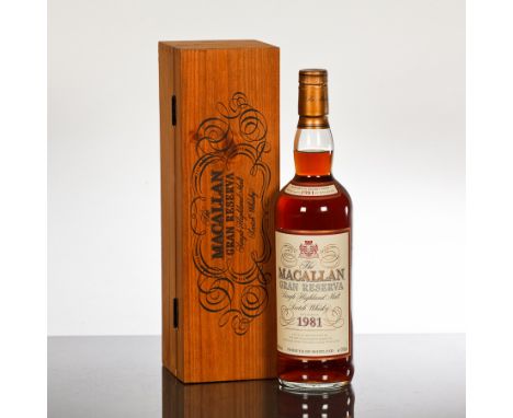 THE MACALLAN GRAN RESERVA 1981
Single Highland Malt Scotch Whisky. 700ml, 40% volume, in wooden presentation box. CONDITION R