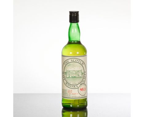 AUCHROISK (SINGLETON) SMWS 95.1
Cask strength single Speyside malt whisky, distilled in June 1978 and bottled in September 19