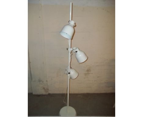 A MODERN STANDING ADJUSTING MULTI LIGHT